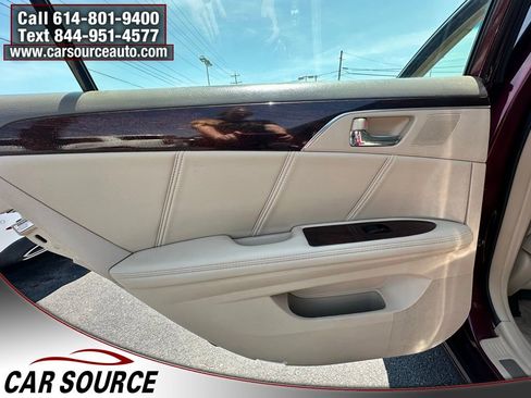 Used 2008 Toyota Avalon Touring FWD image 19