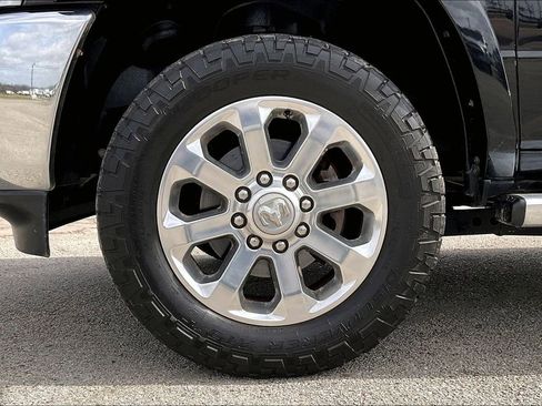 Used 2019 RAM 2500 Laramie AWD/4WD image 35