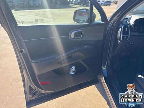 Used 2023 Kia Sorento X-Line EX image 10