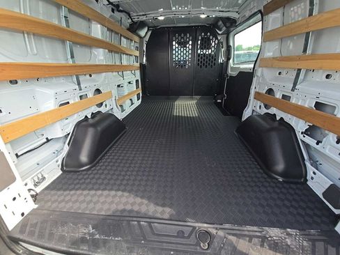 Used 2025 Ford Transit 250 Low Roof w/ Exterior Upgrade Package RWD image 5