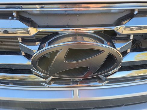 Certified 2025 Hyundai Tucson Limited image 7