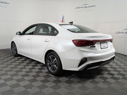 Used 2024 Kia Forte LXS image 3