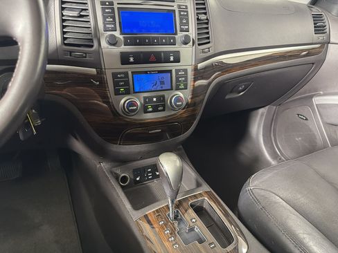 Used 2012 Hyundai Santa Fe Limited FWD image 15