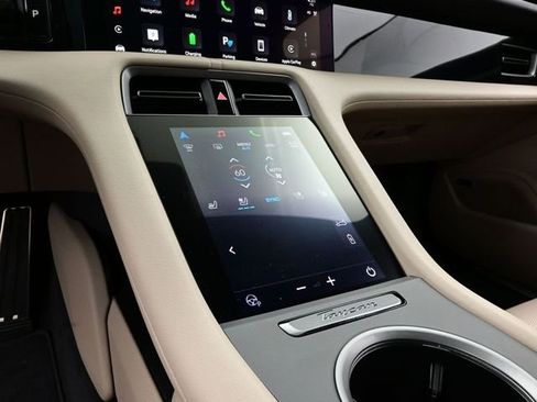 Certified 2025 Porsche Taycan AWD/4WD image 11