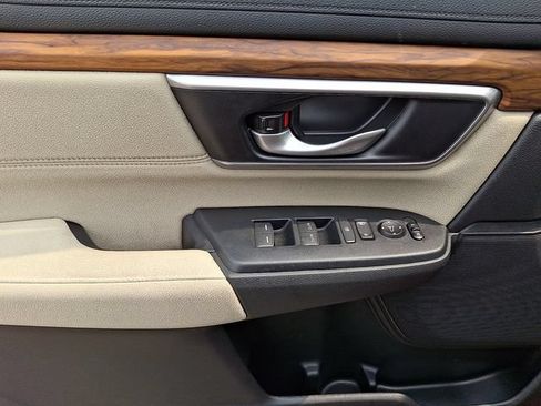 Used 2019 Honda CR-V EX image 12