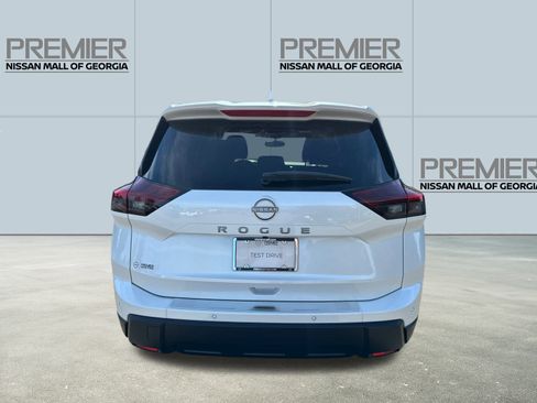 New 2026 Nissan Rogue SV image 6