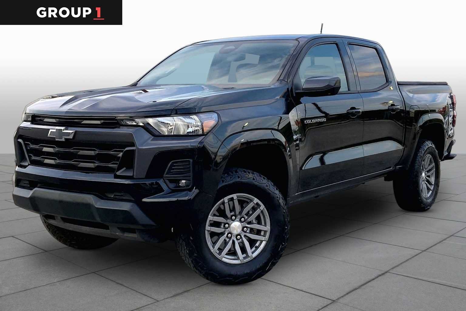 Used 2023 Chevrolet Colorado LT w/ LT Convenience Package RWD image 1