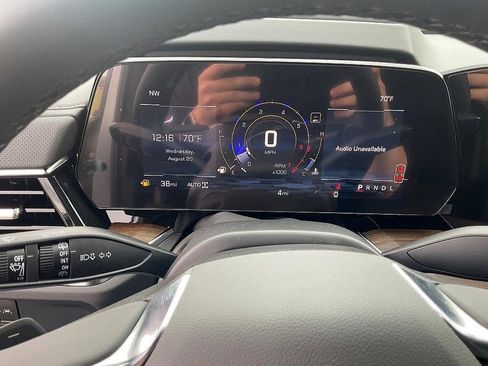 New 2025 Chevrolet Suburban High Country image 16