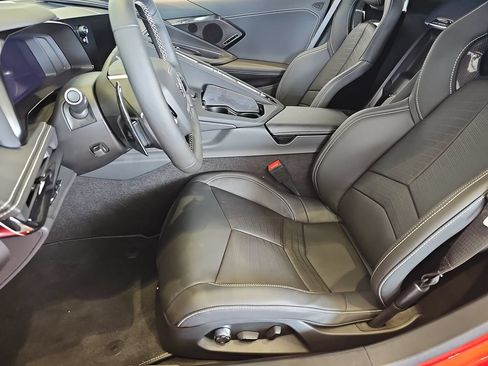 Used 2024 Chevrolet Corvette Stingray Preferred Cpe w/ Z51 Performance Package RWD image 15