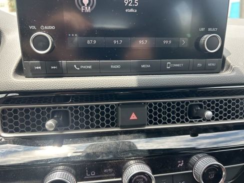 Used 2025 Honda Civic Sport image 14
