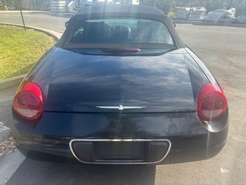 Used 2002 Ford Thunderbird image 4