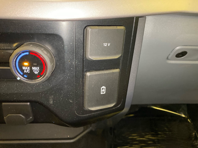 Used 2023 Ford F150 XLT AWD/4WD image 24