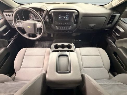 Used 2018 Chevrolet Silverado 1500 Custom w/ Custom Value Package RWD image 14