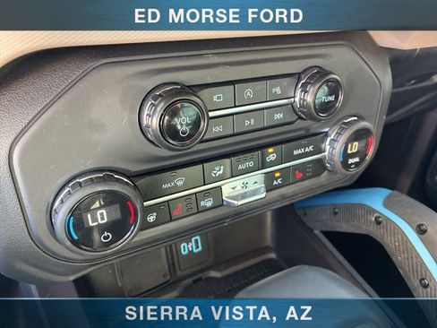 Used 2024 Ford Bronco Wildtrak AWD/4WD image 33