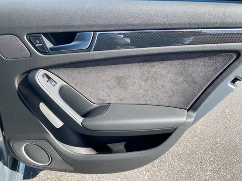 Used 2010 Audi S4 Prestige image 28