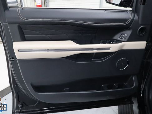 Certified 2024 Ford Expedition Max Platinum AWD/4WD image 12