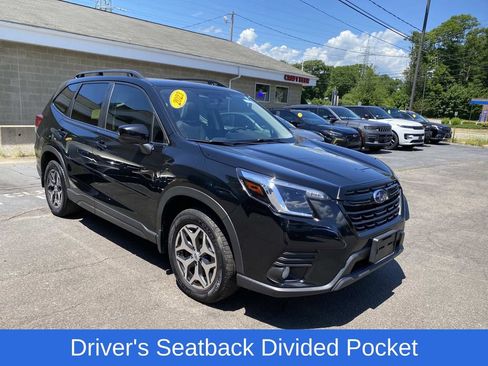Certified 2023 Subaru Forester Premium AWD/4WD image 10