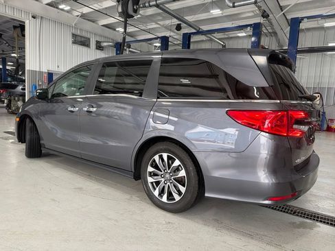Used 2023 Honda Odyssey EX-L image 6