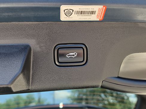 Certified 2024 Kia Sportage SX Prestige AWD/4WD image 11