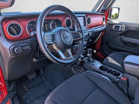 Used 2018 Jeep Wrangler Unlimited Rubicon w/ Safety Group AWD/4WD image 12