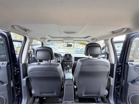 Used 2016 Jeep Patriot High Altitude image 19