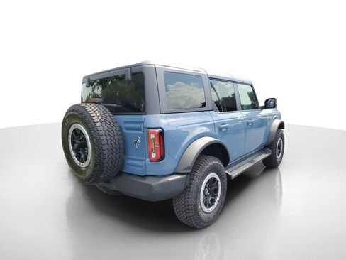 New 2025 Ford Bronco Outer Banks w/ Sasquatch Package AWD/4WD image 4