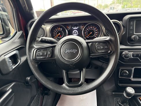 Used 2021 Jeep Gladiator Sport w/ Trailer Tow Package AWD/4WD image 27