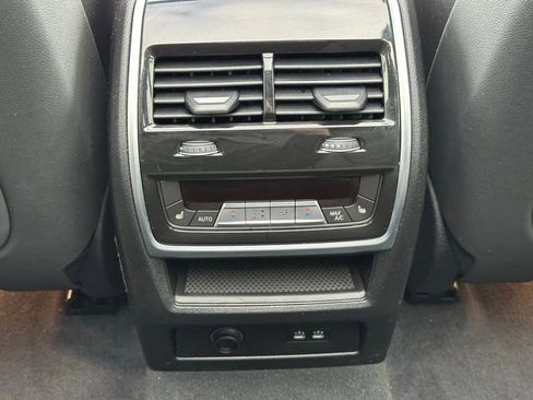 Certified 2025 BMW X5 xDrive50e w/ Climate Comfort Package image 30