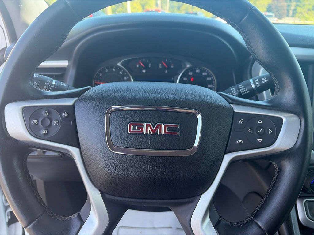 Used 2023 GMC Acadia SLT AWD/4WD image 20