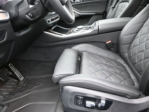 New 2026 BMW X5 sDrive40i w/ M Sport Package RWD image 13