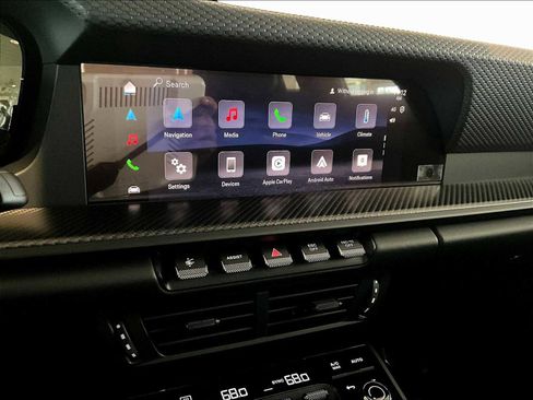 New 2026 Porsche 911 GT3 image 15