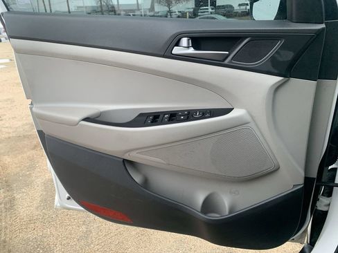 Used 2017 Hyundai Tucson SE image 21