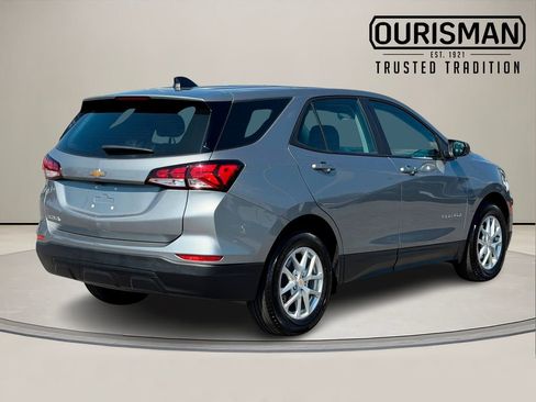 Used 2023 Chevrolet Equinox LS w/ LPO, Floor Liner Package image 5