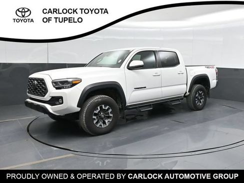 Used 2023 Toyota Tacoma TRD Off-Road AWD/4WD image 1