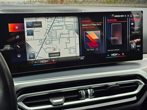 Used 2023 BMW i4 eDrive35 image 27