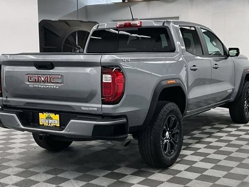 Used 2024 GMC Canyon Elevation w/ Convenience Package AWD/4WD image 13