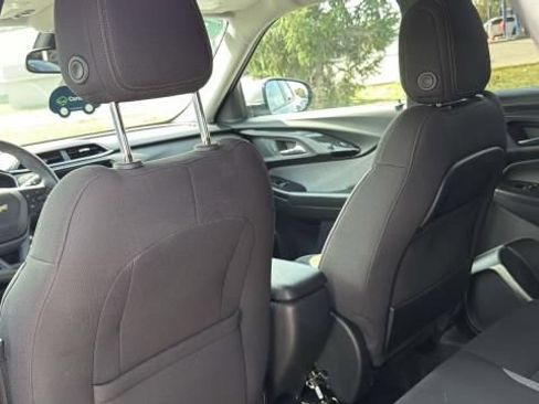 Certified 2023 Chevrolet TrailBlazer LT w/ Convenience Package FWD image 27