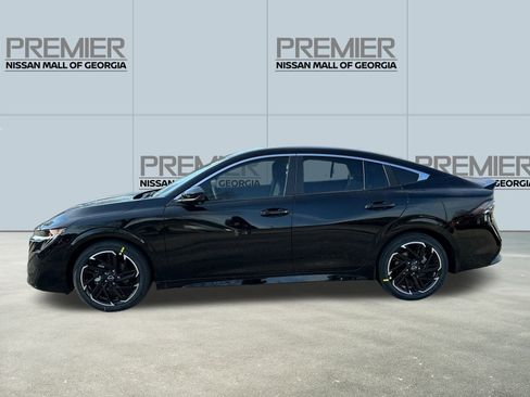 New 2026 Nissan Sentra SR w/ SR Premium Package FWD image 7