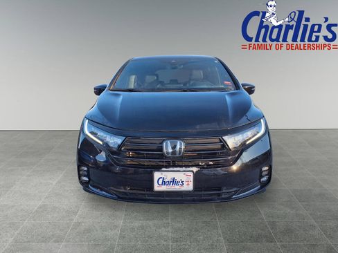 Used 2024 Honda Odyssey Sport image 2