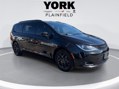 Used 2018 Chrysler Pacifica Touring-L Plus w/ Advanced Safetytec Group