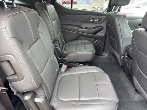 Certified 2023 Chevrolet Traverse RS w/ LPO, Floor Liner Package image 29