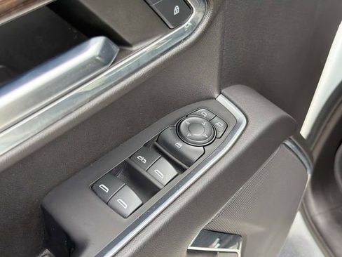 Used 2023 Chevrolet Silverado 1500 RST w/ Z71 Off-Road Package image 21