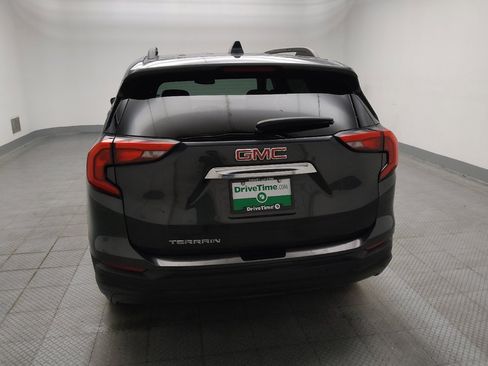 Used 2018 GMC Terrain SLE w/ Driver Convenience Package FWD image 6