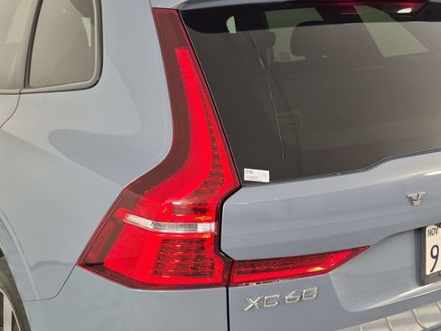 Certified 2024 Volvo XC60 T8 Plus w/ Protection Package Premier AWD/4WD image 17