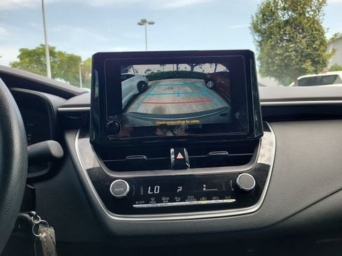 Used 2026 Toyota Corolla LE FWD image 19