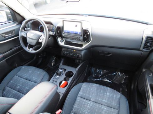 New 2024 Ford Bronco Sport Heritage w/ Heritage Convenience Package image 24