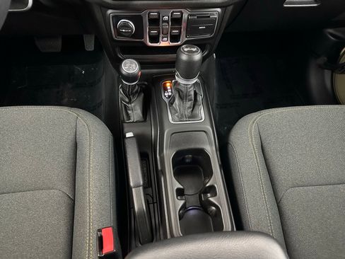 Used 2025 Jeep Wrangler Unlimited Sport S 4xe w/ Convenience Group image 16