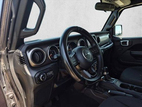 Used 2021 Jeep Wrangler Unlimited Sport AWD/4WD image 6