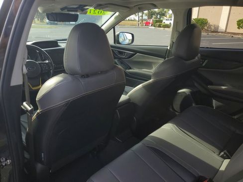 Used 2021 Subaru Crosstrek 2.5i Sport w/ Moonroof Package image 19