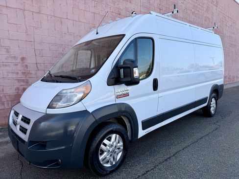 Used 2015 RAM ProMaster 2500 w/ Mopar Trailer Tow Group image 1